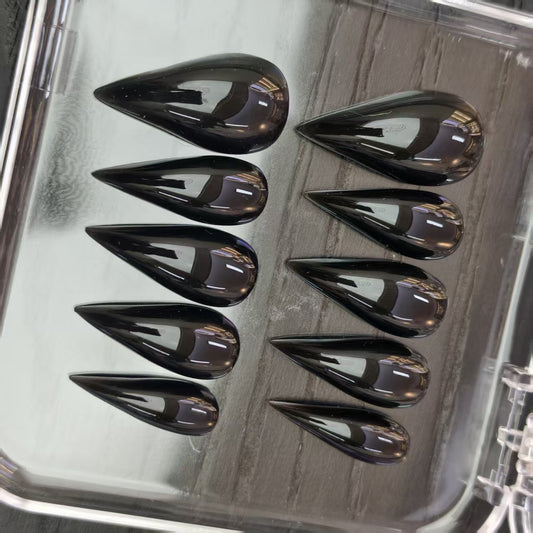 PRESS ON NAILS#014