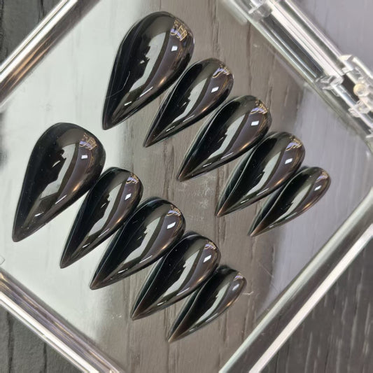 PRESS ON NAILS#014