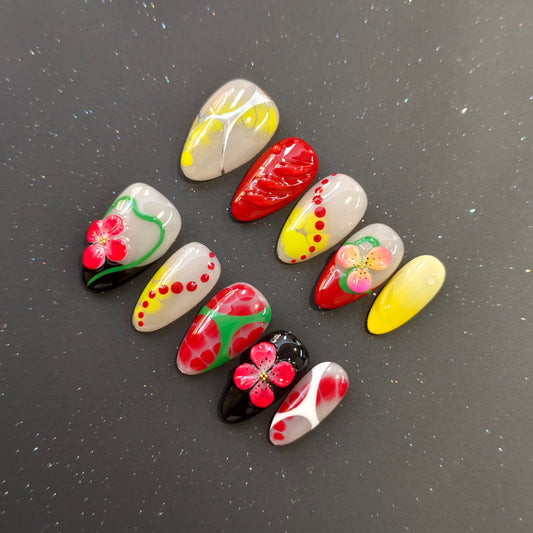 PRESS ON NAILS #011